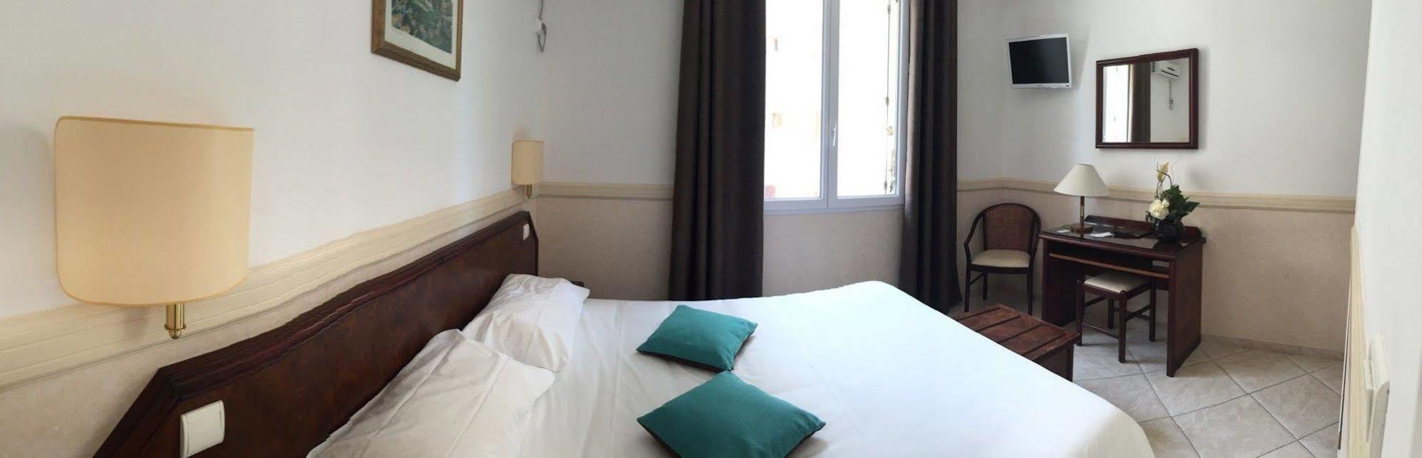 Hotel Des Roches Сартен Екстер'єр фото